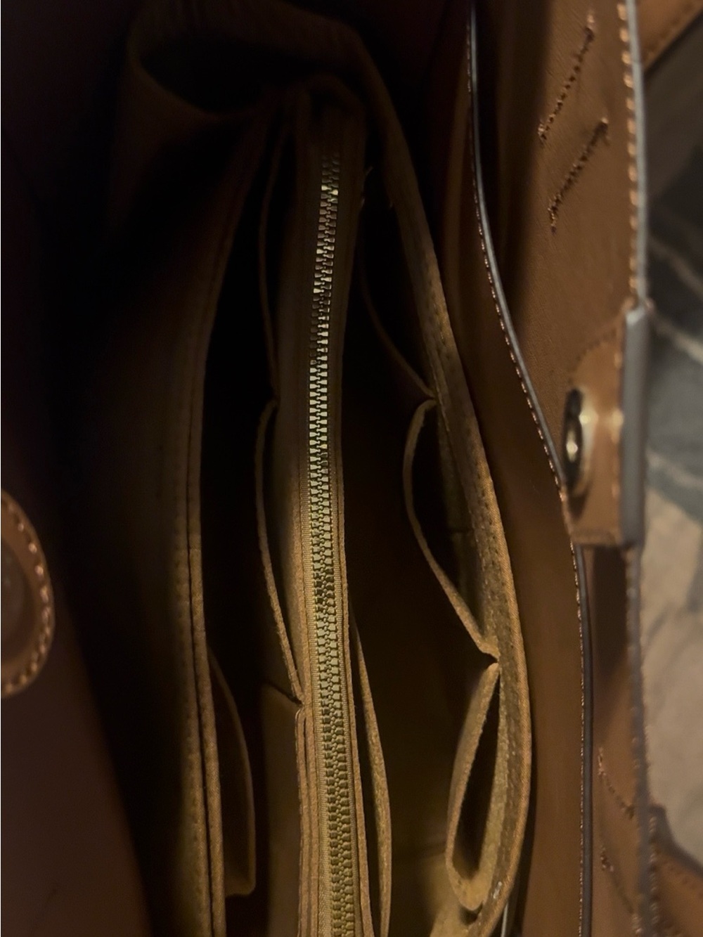 Michael Kors Tan Shoulder Bag with Gold Hardware